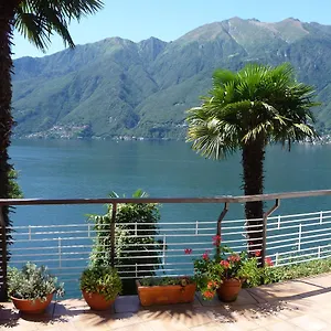 casa-roccia.it-lombardy.com/
